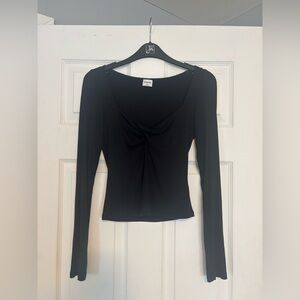 Aritzia longsleeve